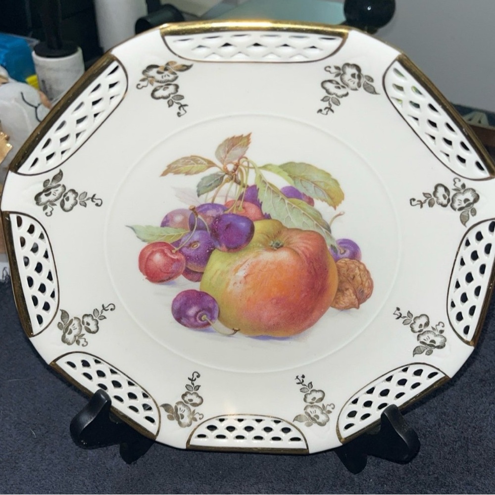 Schwarzenhammer Bavaria Germany Reticulated Fruit Plate - Picture 3 of 5